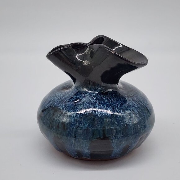 Vintage Born Polly Studio Pottery Vase Pinched Flared Rim & Blue Drip Glaze - Picture 2 of 8